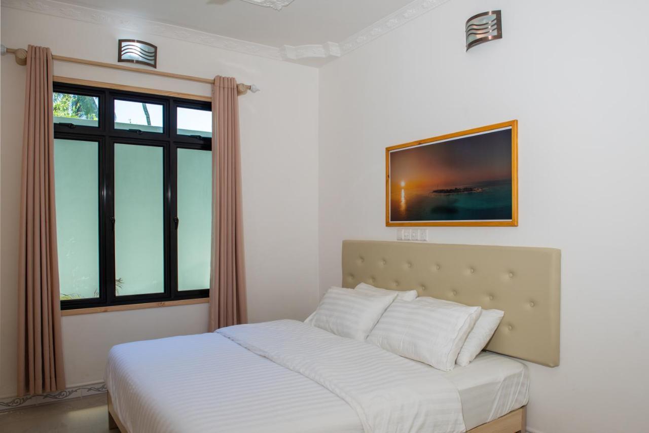 Rushkokaa Beach Villa Фулидхоо Экстерьер фото